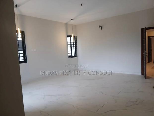 4bdrm House in Amrahia for sale · Photo 5