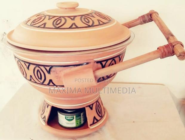 Clay Food Warmers · Photo 1