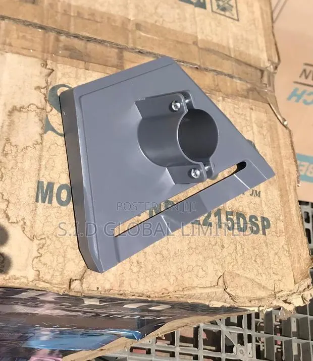 Secure Your Starlink Gen 3 in Seconds With This Pipe Adapter · Photo 1