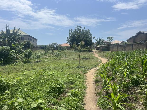 2plots of Land for Sale at Kasoa · Photo 7