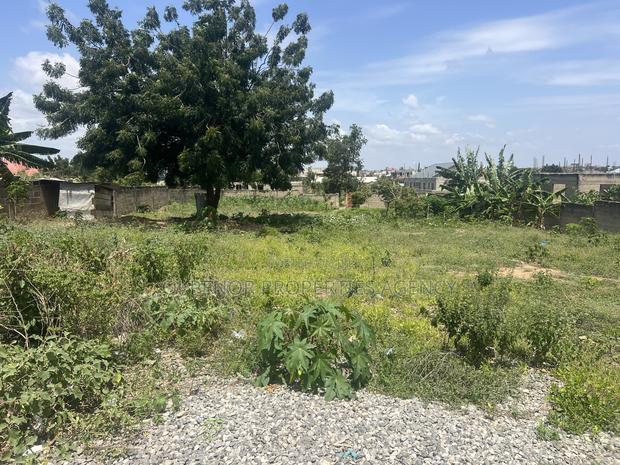2plots of Land for Sale at Kasoa · Photo 8