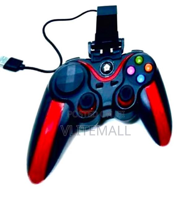 V13 Wireless Controller Gamepad · Photo 1