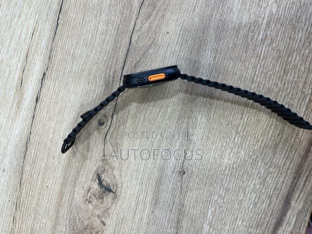 Apple Watch Ultra 2 49mm · Photo 5