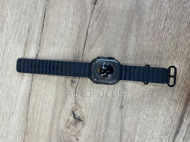 Apple Watch Ultra 2 49mm · Photo 3