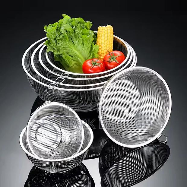 6pcs Stainless Steel Colander/ Strainer Set · Photo 2