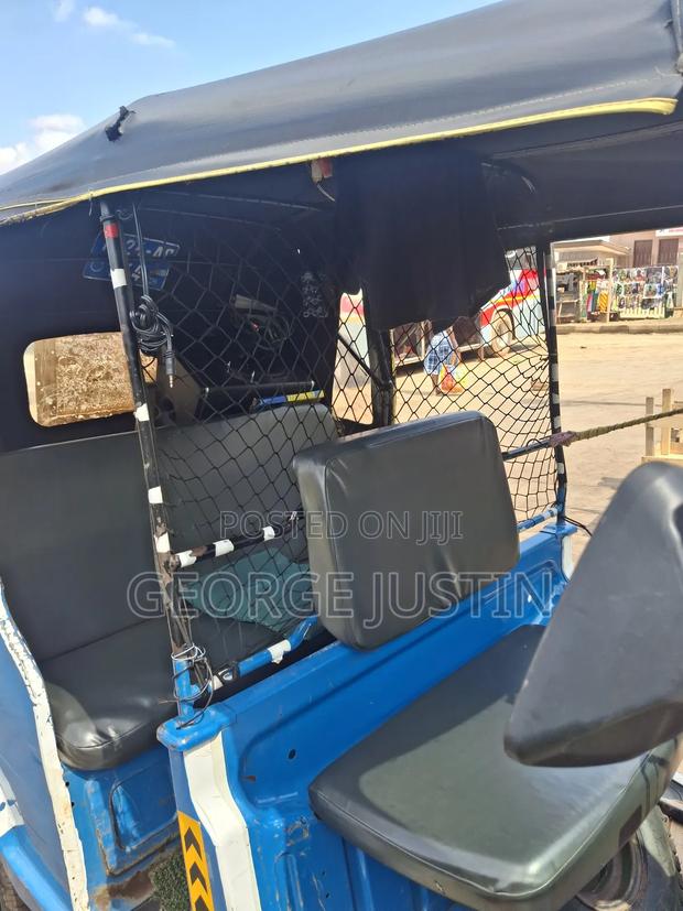 TVS King Deluxe Plus iTouch Start 2024 Blue · Photo 3