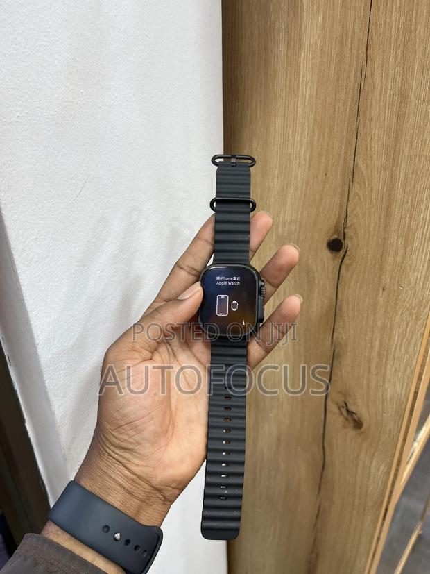 Apple Watch Ultra 2 49mm · Photo 1