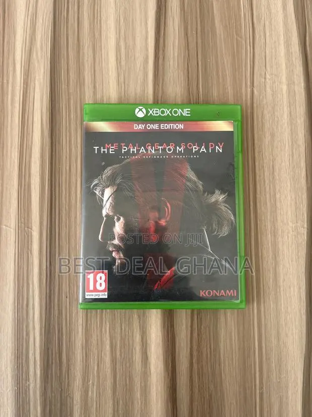 Metal Solid Gear v Xbox One Game Cd · Photo 1