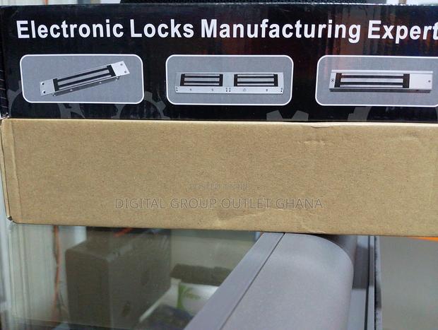 280kg Magnetic Lock and Bracket · Photo 1