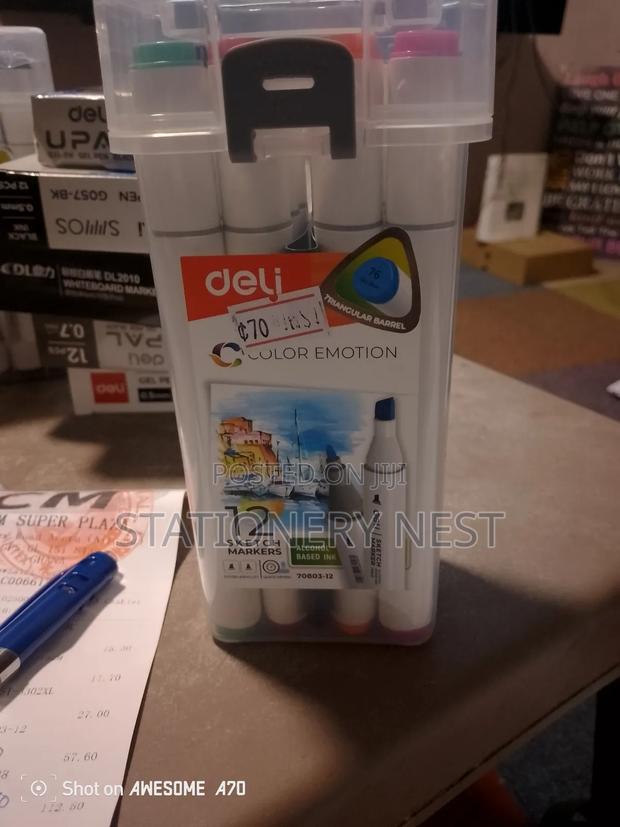 Color Emotion 12 Sketch Markers · Photo 1