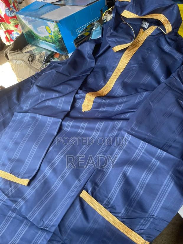 Jalabiya With Cap (Hoodies) · Photo 3