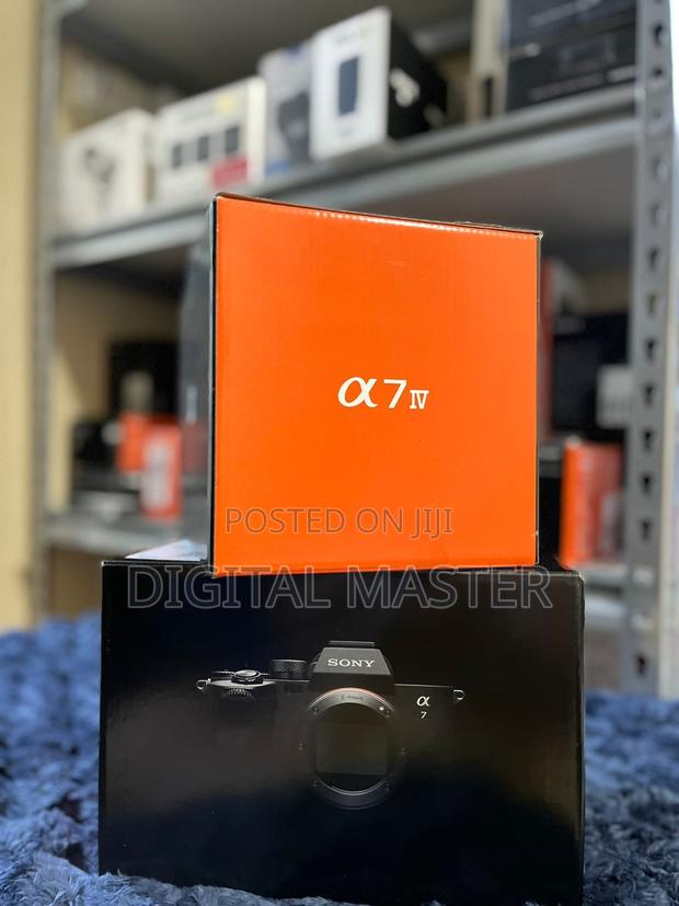 Sony A7 Iv Mirrorless Camera · Photo 1