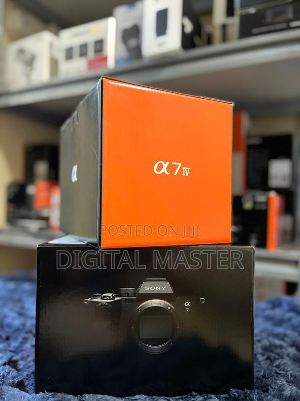 Sony A7 Iv Mirrorless Camera · Photo 2