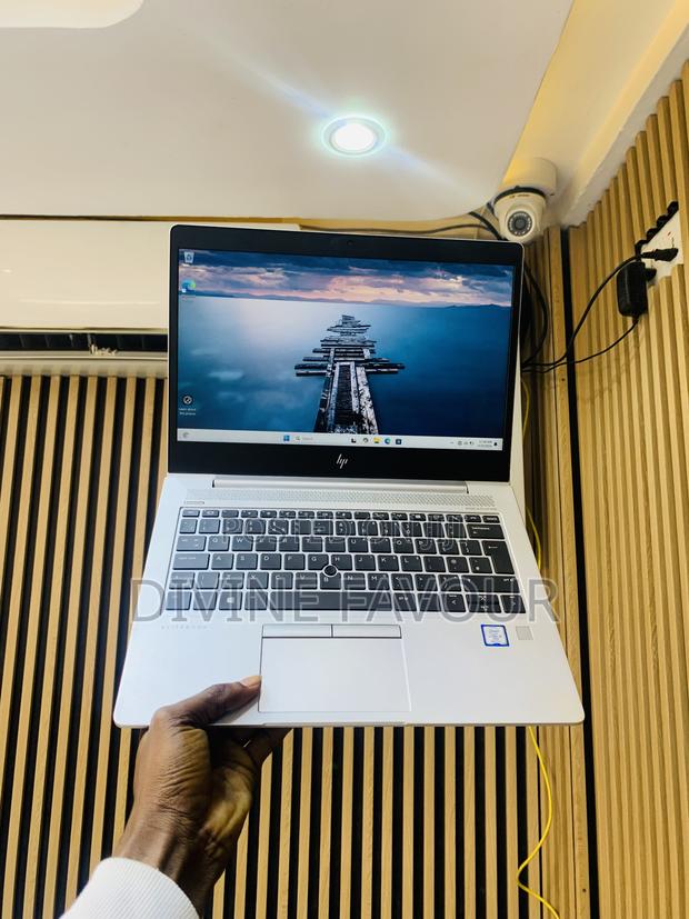 Laptop HP EliteBook 830 G6 16GB Intel Core I5 SSD 256GB · Photo 3