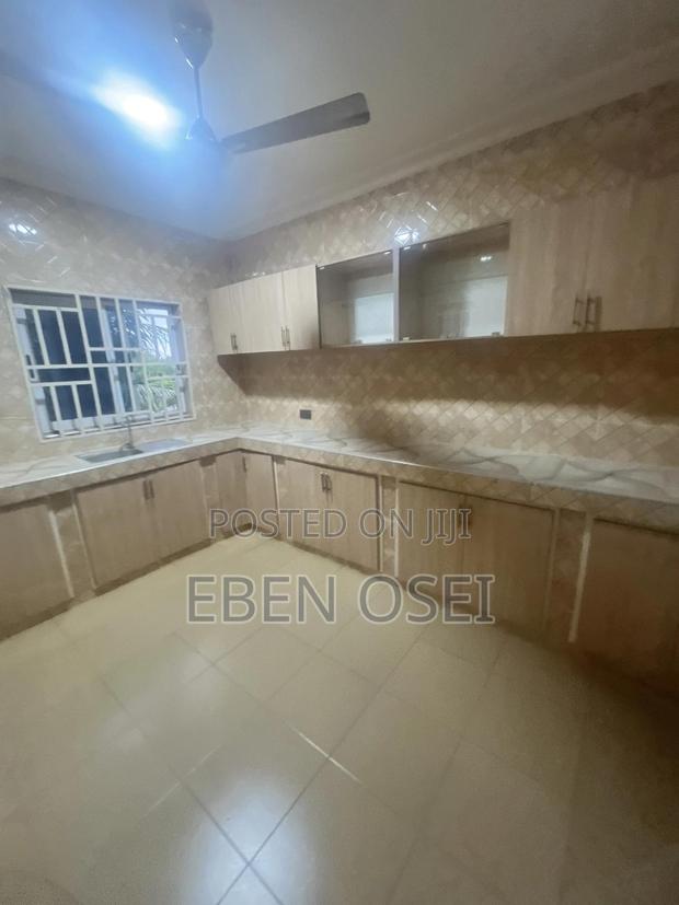 2bdrm Apartment in Dansoman for rent · Photo 1