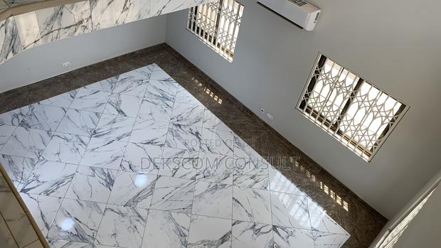 4bdrm House in Adenta for sale · Photo 8