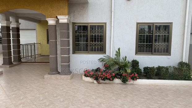 4bdrm House in Adenta for sale · Photo 2