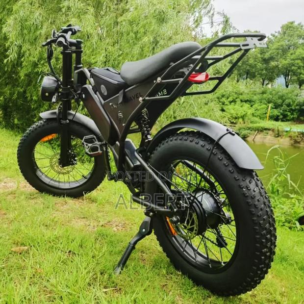 New Motorcycle 2025 Black · Photo 2