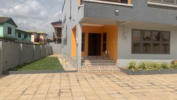 4bdrm House in North Legon for sale · Photo 2