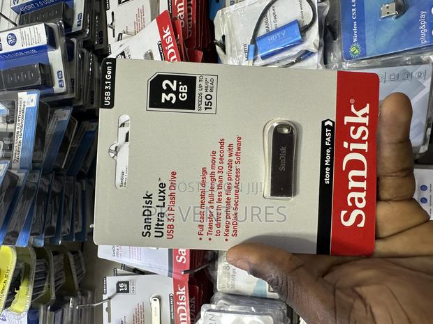 32 Gb Sandisk Drive · Photo 1
