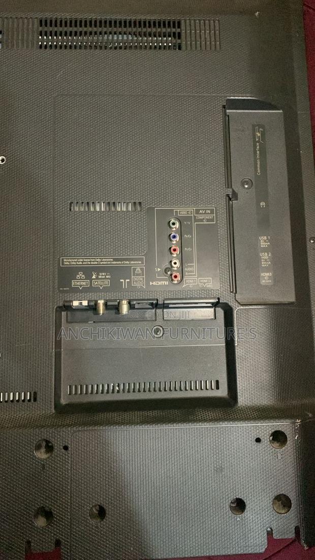 Panasonic 50 Inches Smart Digital Satellite Tv · Photo 2
