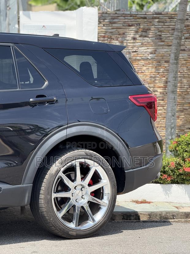 Ford Explorer ST 2021 Black · Photo 6