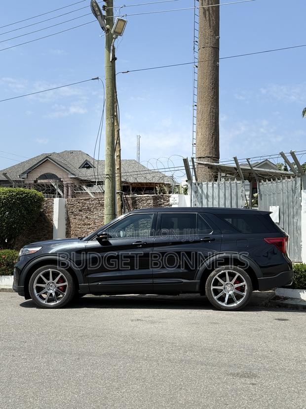 Ford Explorer ST 2021 Black · Photo 5