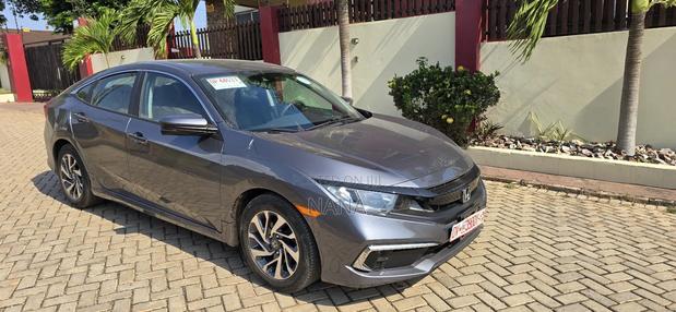 Honda Civic EX-L Sedan 2018 Gray · Photo 4