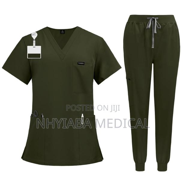 Doctor Nurse Jogger Scrub Uniform · Photo 3