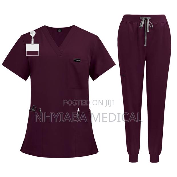 Doctor Nurse Jogger Scrub Uniform · Photo 6