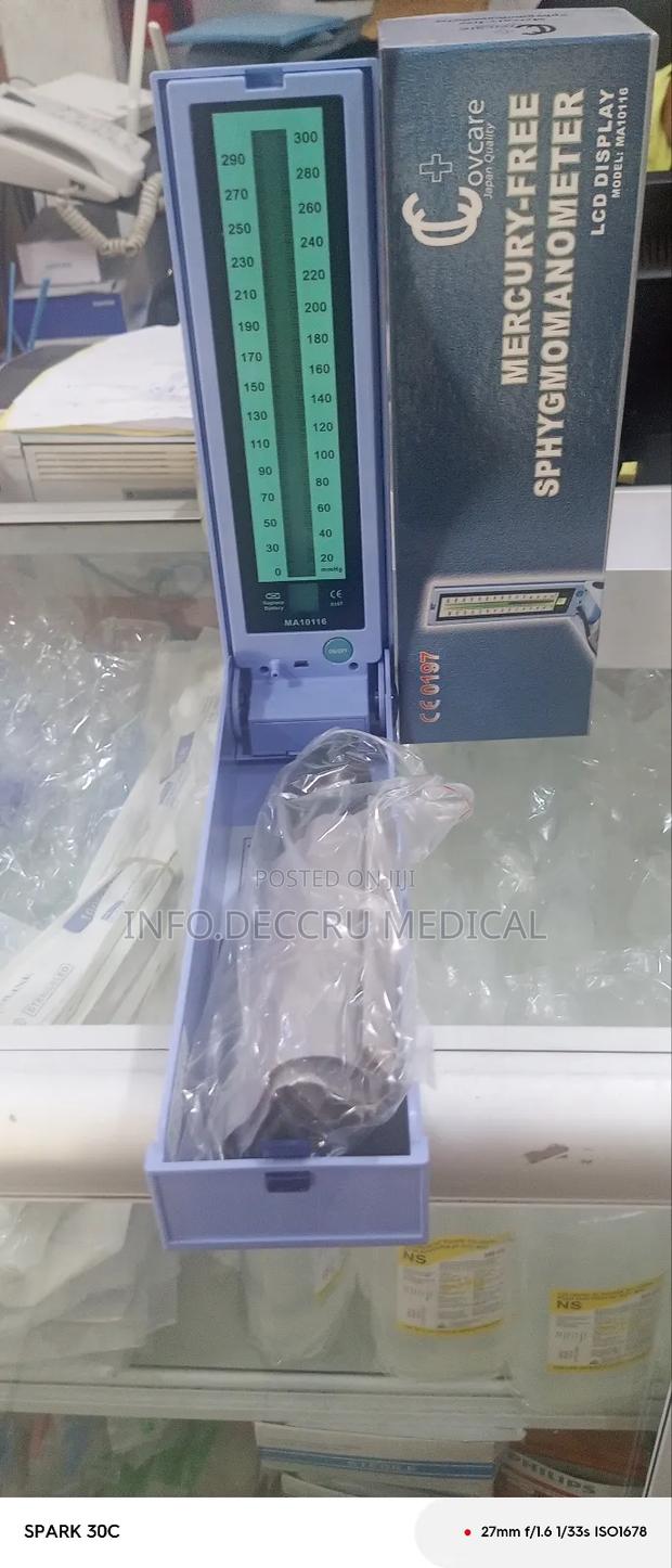 Mercury - Free Sphygmomanometer · Photo 2