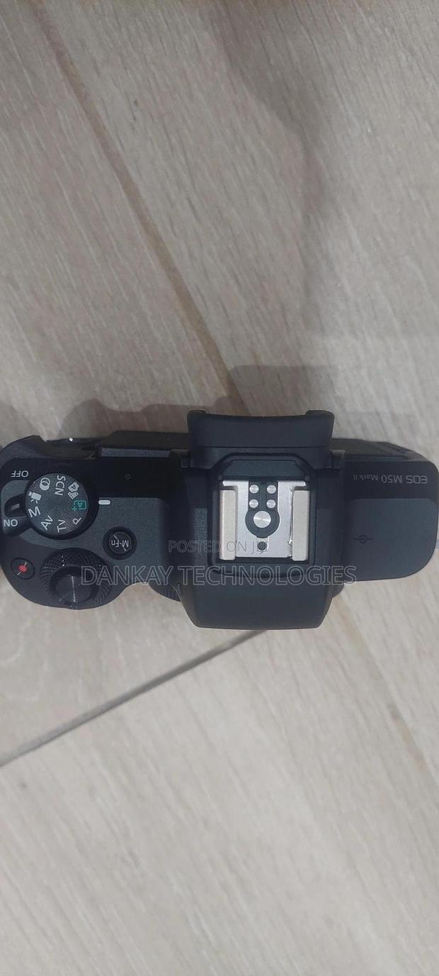 Canon M50 Mark II Mirrorless With 15 - 45mm Lens · Photo 2