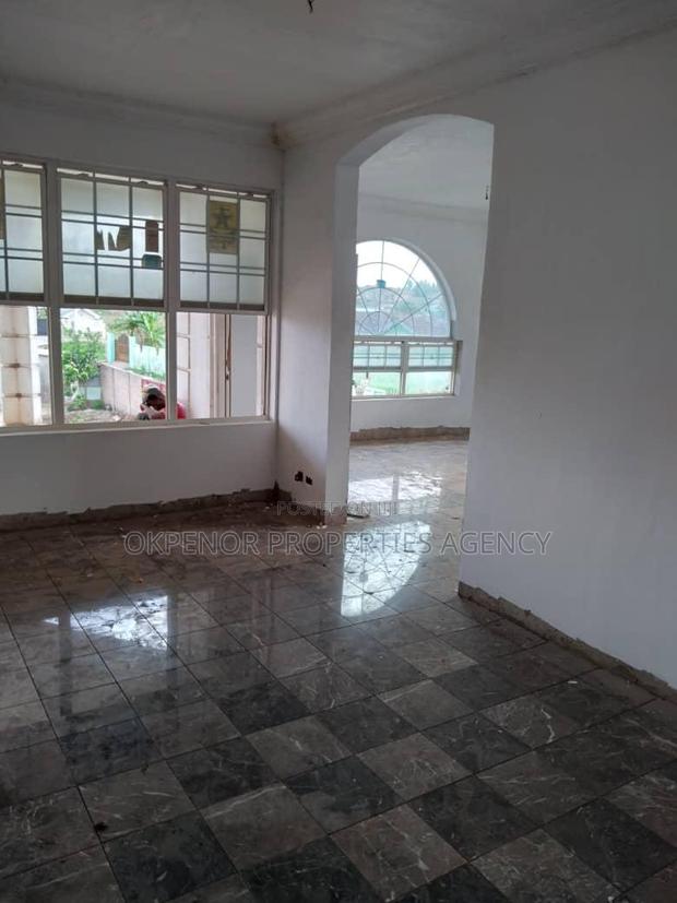 7bdrm House in Adjiringanor, Ability for sale · Photo 5