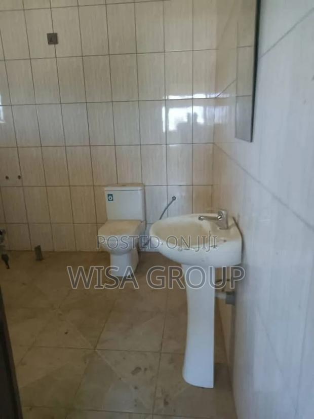 6bdrm Duplex in Wisa Group, Accra Metropolitan for sale · Photo 4