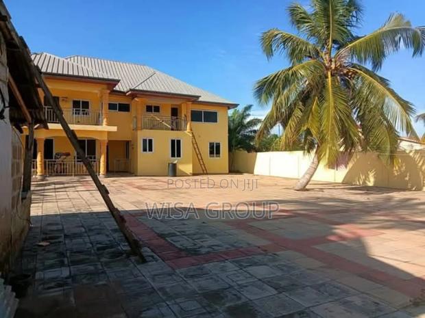 6bdrm Duplex in Wisa Group, Accra Metropolitan for sale · Photo 6