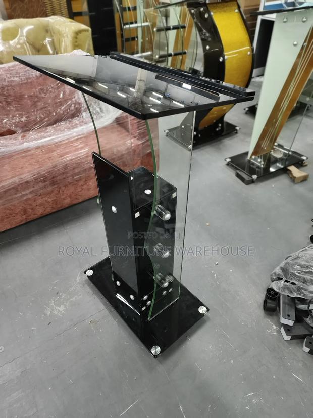 Cute Preaching Podium Stand · Photo 2