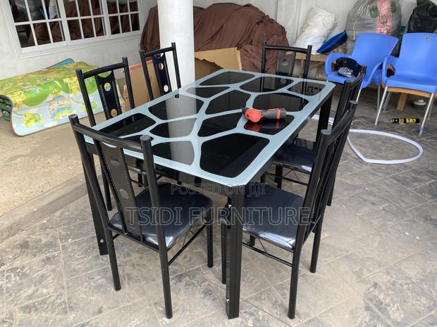 Dining Table With 6chairs · Photo 1