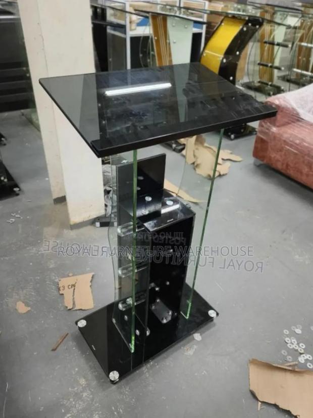 Cute Preaching Podium Stand · Photo 1