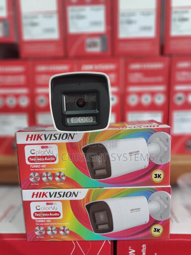 Hikvision 5mp Colorvu With Two Ways Audio Speaker Microphone · Photo 1