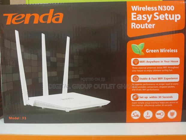 Wireless N300 Easy Setup Router · Photo 1