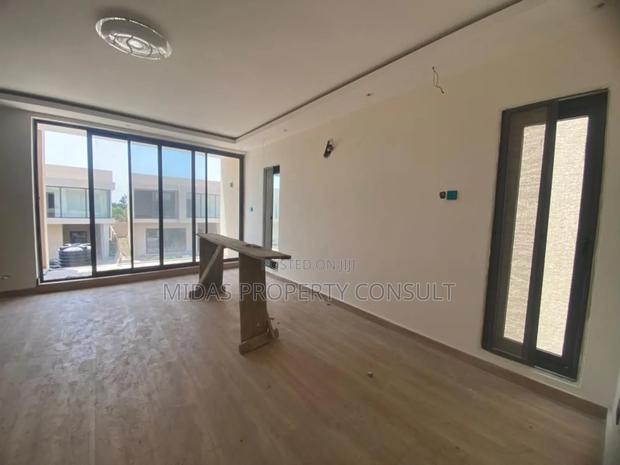 4bdrm House in School Junction, Ashaley Botwe for sale · Photo 6