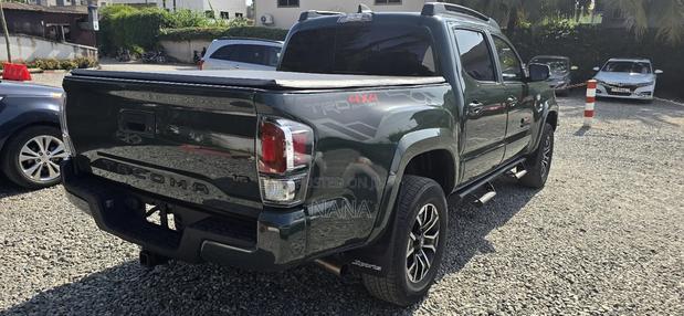 Toyota Tacoma TRD Off Road 2021 Green · Photo 8