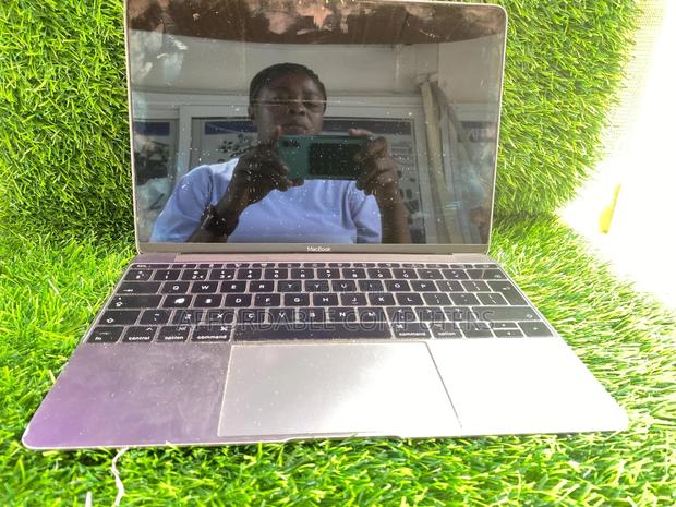 Macbook Air Mid 2017 Screen · Photo 2