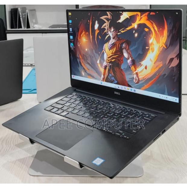 Laptop Dell Precision 5520 16GB Intel Core i7 SSD 512GB · Photo 2