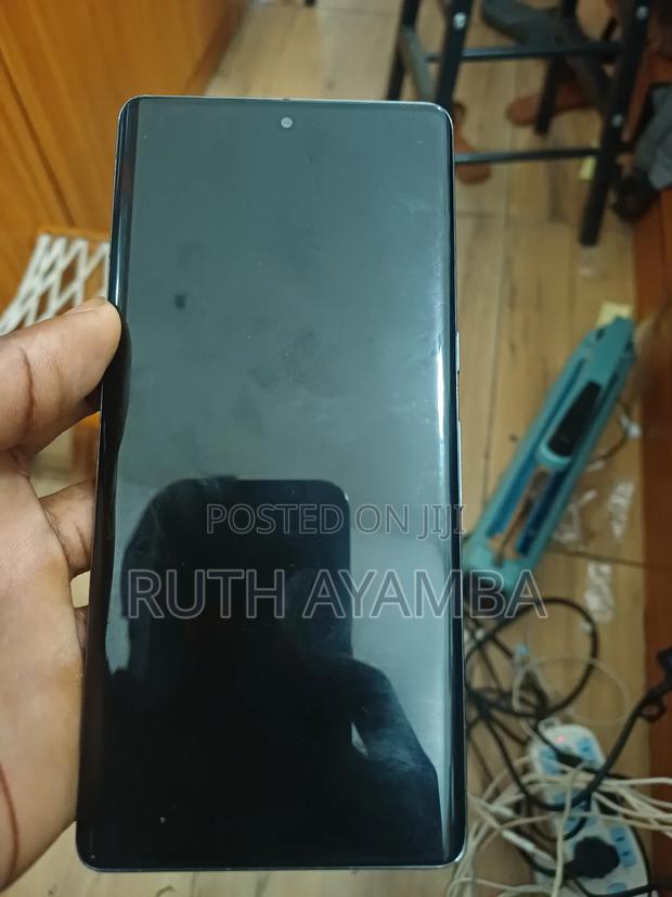 Google Pixel 7 Pro 128 GB Black · Photo 1