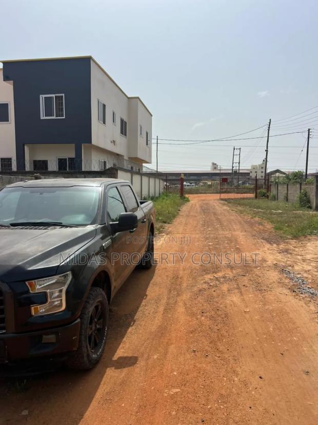 A Plot of Land for Sale at Motorway Extension Close to Safari Homes · Photo 3