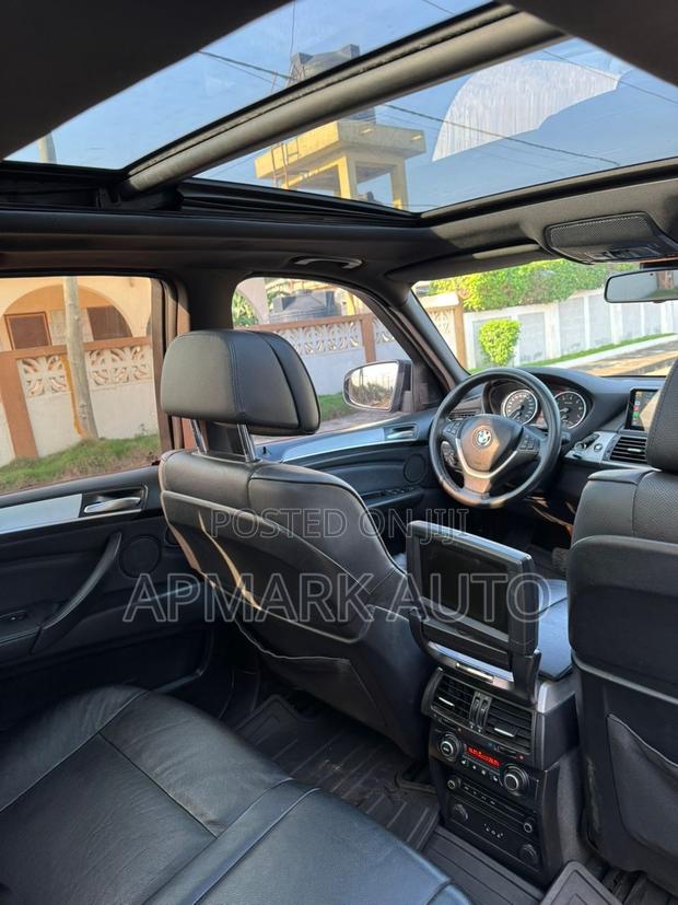 BMW X5 xDrive35i Premium AWD (3.0L 6cyl 8A) 2012 Black · Photo 6