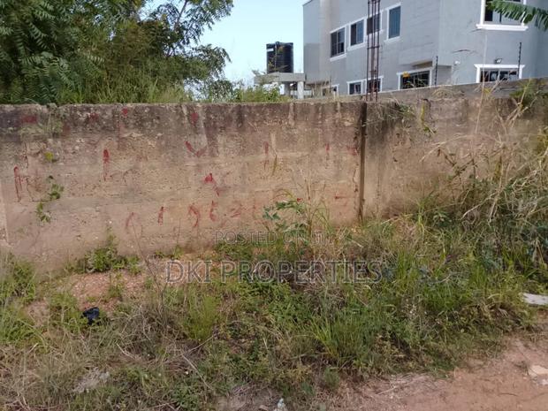 Fence Plot of Land for Sale · Photo 2