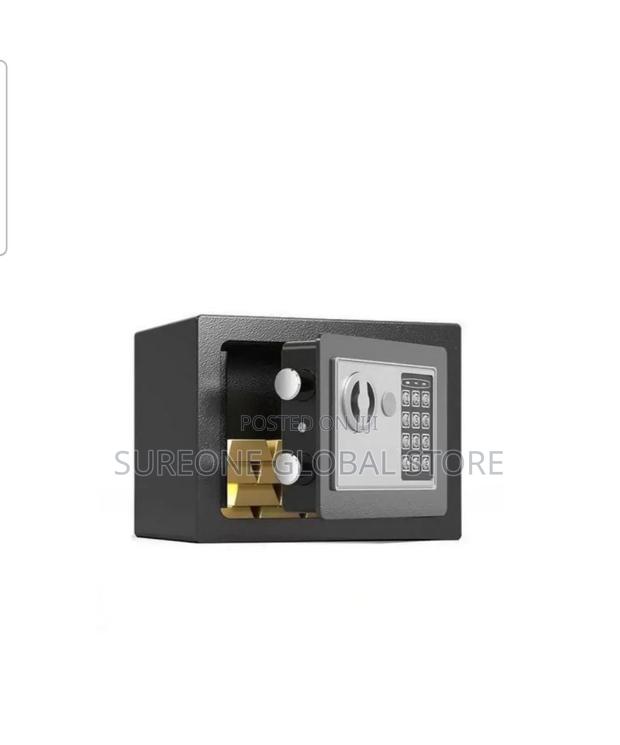 Personal Save Box · Photo 1
