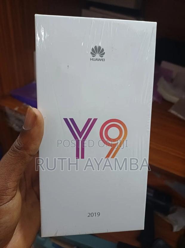 New Huawei Y9 2019 128 GB Black · Photo 2
